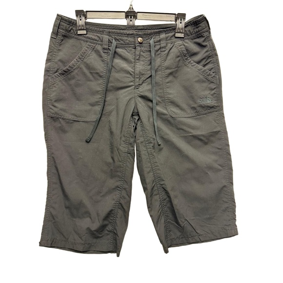The North Face Pants - The North Face Black Knee-Length Capri Women's Shorts‎ Size 10